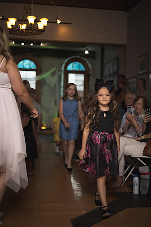 GATOR HATER FASHION SHOW 2021-5623