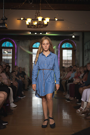 GATOR HATER FASHION SHOW 2021-5529