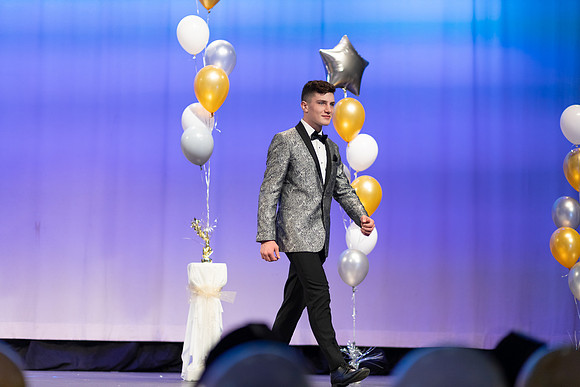 LCHS PROM FASHION SHOW 2020-4678