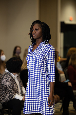 Charlotte Seen Fashion show November 2020-0637