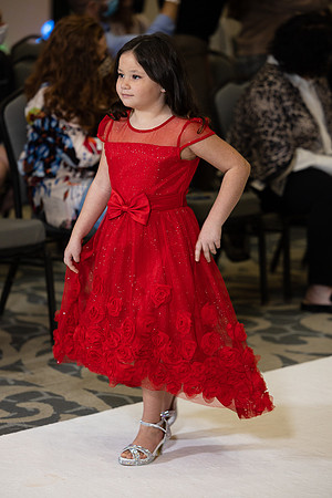 Charlotte Seen Fashion show November 2020-0469