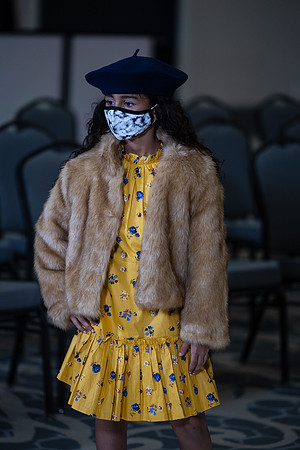 Charlotte Seen Fashion show November 2020-0364