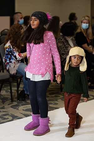 Charlotte Seen Fashion show November 2020-0492
