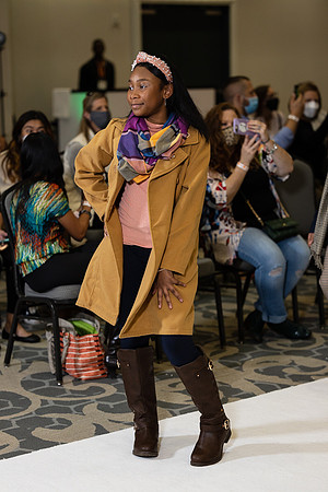 Charlotte Seen Fashion show November 2020-0559
