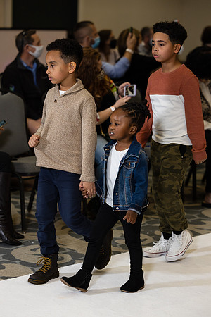 Charlotte Seen Fashion show November 2020-0541