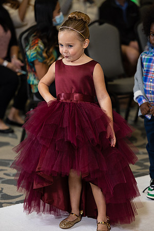 Charlotte Seen Fashion show November 2020-0429