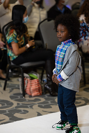 Charlotte Seen Fashion show November 2020-0431