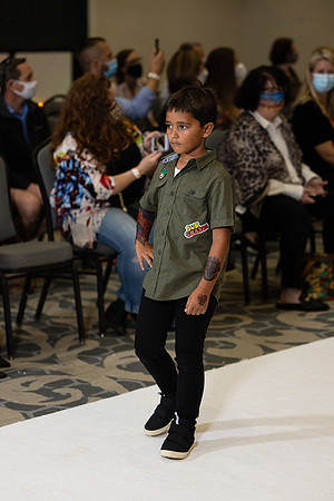 Charlotte Seen Fashion show November 2020-0500