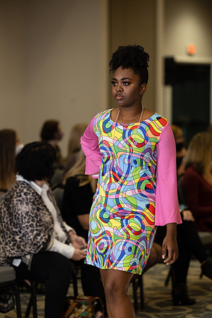Charlotte Seen Fashion show November 2020-0713