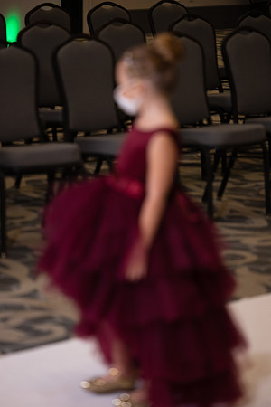 Charlotte Seen Fashion show November 2020-0369