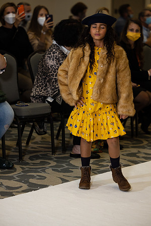 Charlotte Seen Fashion show November 2020-0532