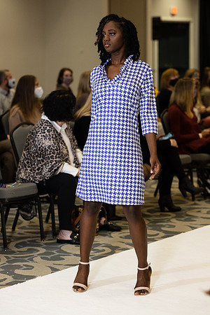 Charlotte Seen Fashion show November 2020-0630
