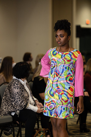 Charlotte Seen Fashion show November 2020-0712