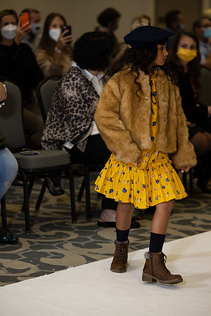 Charlotte Seen Fashion show November 2020-0533