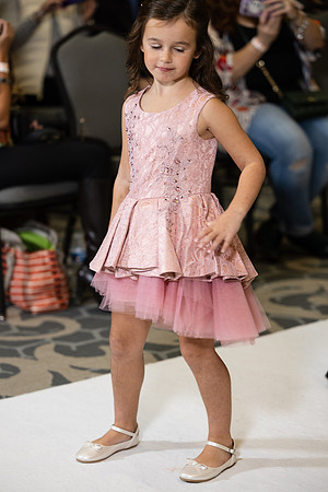 Charlotte Seen Fashion show November 2020-0459