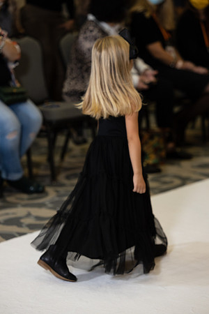Charlotte Seen Fashion show November 2020-0463
