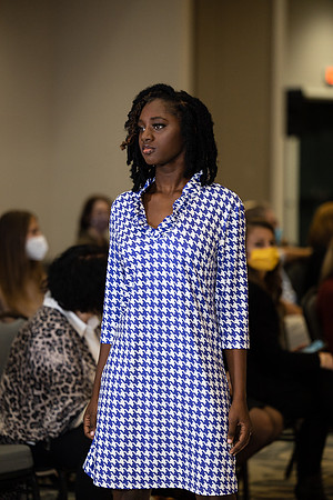 Charlotte Seen Fashion show November 2020-0635