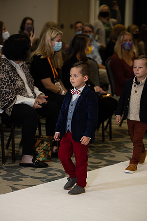 Charlotte Seen Fashion show November 2020-0400