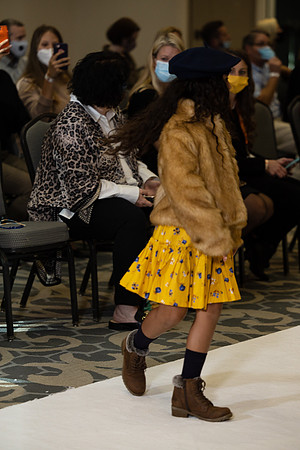 Charlotte Seen Fashion show November 2020-0534