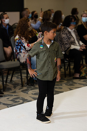 Charlotte Seen Fashion show November 2020-0503
