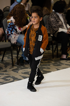 Charlotte Seen Fashion show November 2020-0482