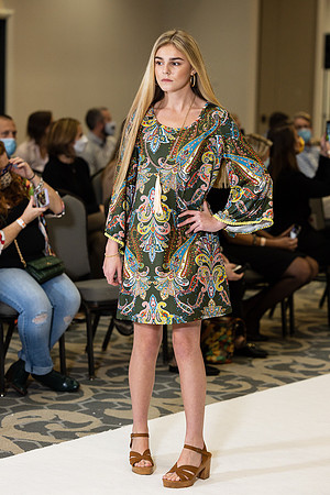 Charlotte Seen Fashion show November 2020-0625