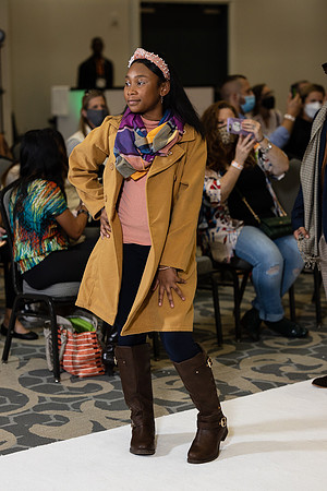 Charlotte Seen Fashion show November 2020-0562