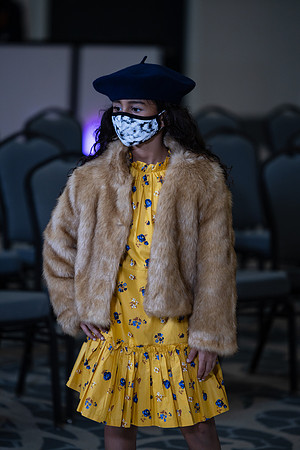 Charlotte Seen Fashion show November 2020-0363