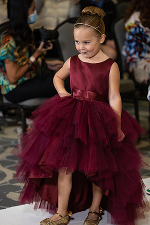 Charlotte Seen Fashion show November 2020-0424