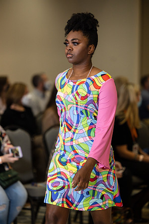 Charlotte Seen Fashion show November 2020-0715