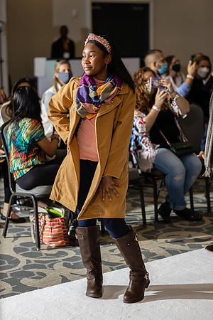Charlotte Seen Fashion show November 2020-0560