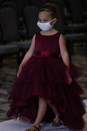 Charlotte Seen Fashion show November 2020-0366