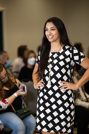 Charlotte Seen Fashion show November 2020-0751