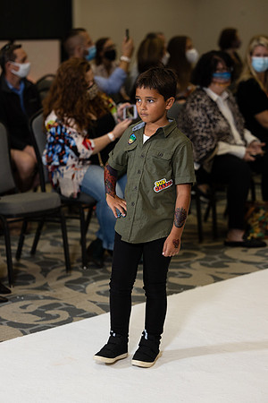 Charlotte Seen Fashion show November 2020-0501