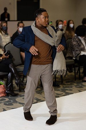 Charlotte Seen Fashion show November 2020-0568