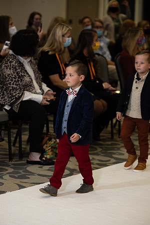 Charlotte Seen Fashion show November 2020-0401