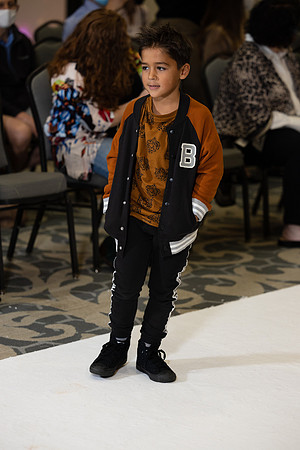 Charlotte Seen Fashion show November 2020-0484