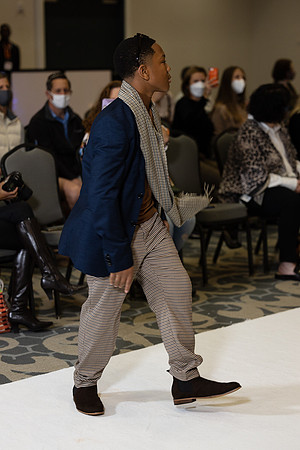 Charlotte Seen Fashion show November 2020-0569