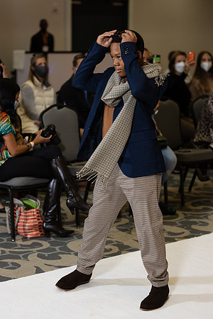 Charlotte Seen Fashion show November 2020-0566