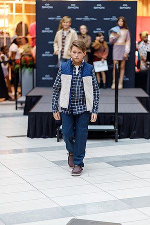 Back to school fashion show 2022-4411