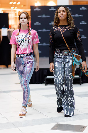 Back to school fashion show 2022-4499