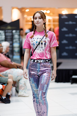 Back to school fashion show 2022-4524