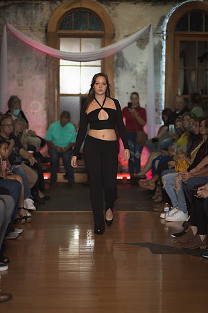 GATOR HATER FASHION SHOW 2021-6293