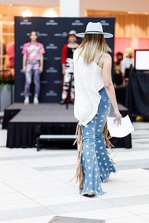 Back to school fashion show 2022-4548