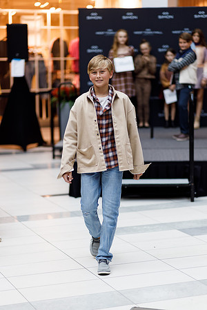Back to school fashion show 2022-4425