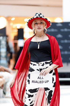 Back to school fashion show 2022-4482