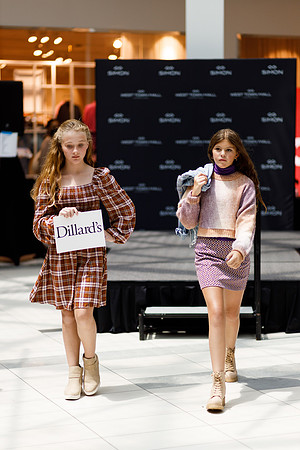 Back to school fashion show 2022-4335