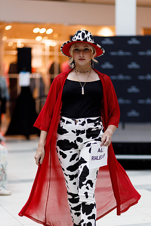 Back to school fashion show 2022-4478