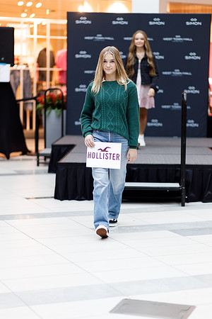 Back to school fashion show 2022-4560