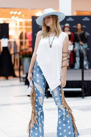Back to school fashion show 2022-4545